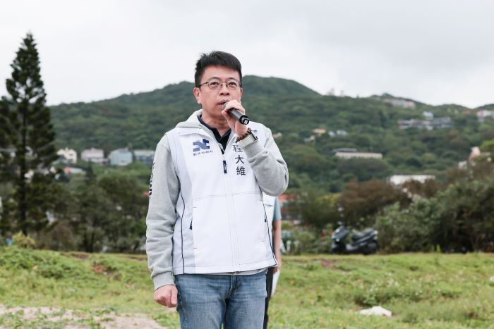 《圖說》環保局長程大維表示，淨灘與淨溪的意義不僅是環境整理，更是一堂走入現場的環境教育課。〈環保局提供〉