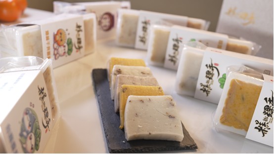 以職人手作蘿蔔糕,讓日常料理也能輕鬆呈現經典風味,保留蘿蔔香氣,不煎也美味。(圖/糕抬粿手食品有限公司提供)